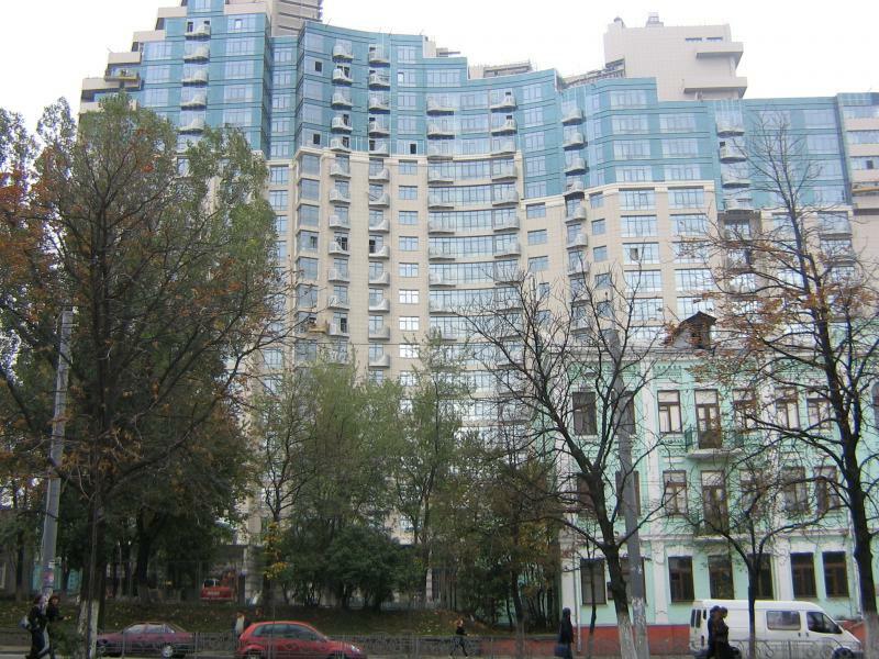 Продаж 3-кімнатної квартири 162 м², Юрія Іллєнко вул., 18Б