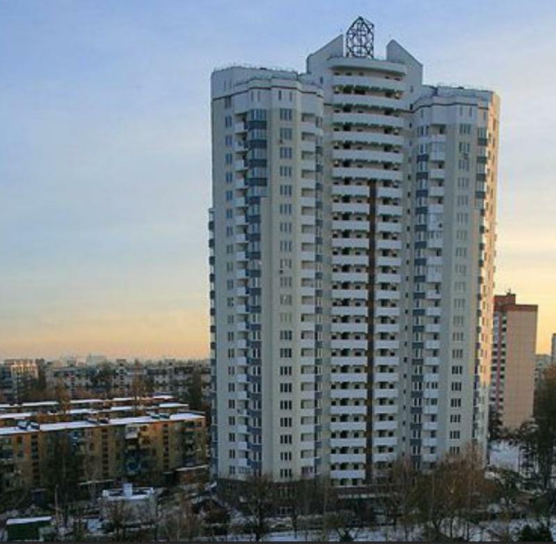 Оренда 1-кімнатної квартири 53 м², Кубанської України вул., 31А