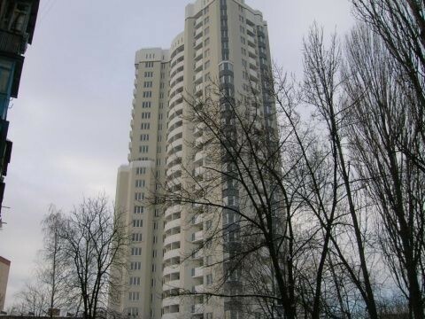 Оренда 1-кімнатної квартири 53 м², Кубанської України вул., 31А