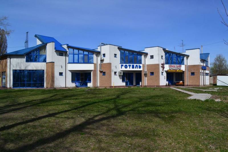 Киевская обл., Броварской район, г. Бровары, Броварской Сотни ул., 15