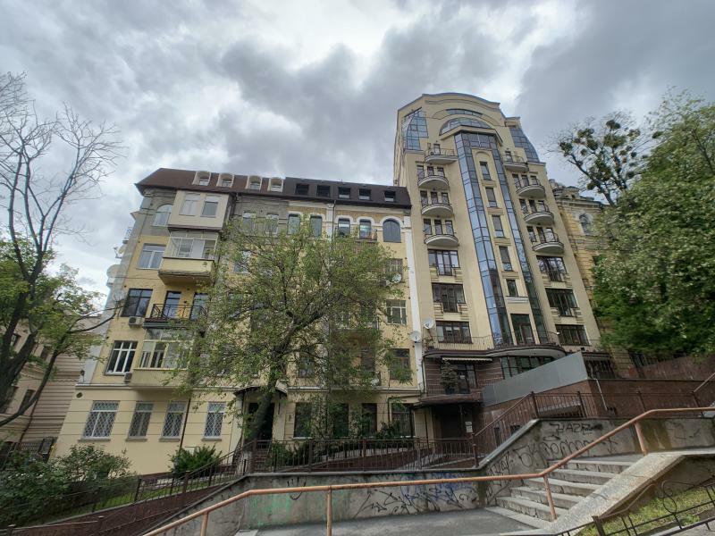 Київ, Крутий узвіз, 5