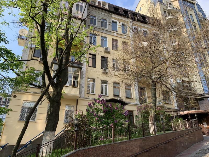 Київ, Крутий узвіз, 5