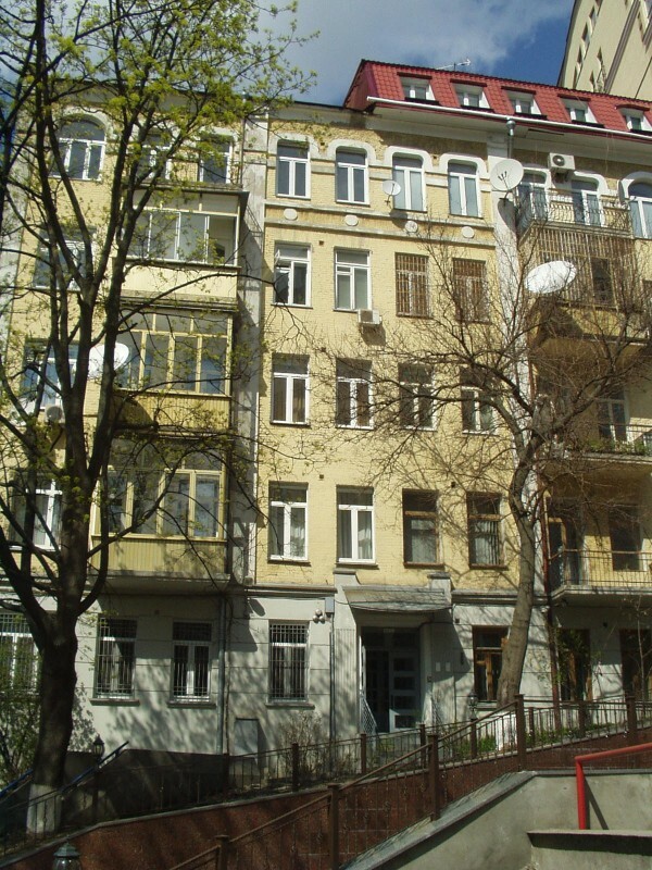 Київ, Крутий узвіз, 5