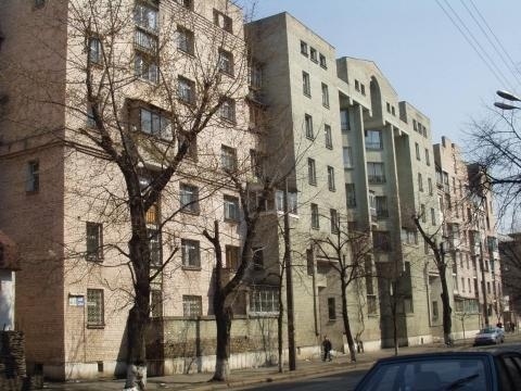 Продаж офісу 71.4 м², Костянтинівська вул.