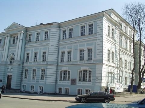 Київ, Контрактова пл., 12