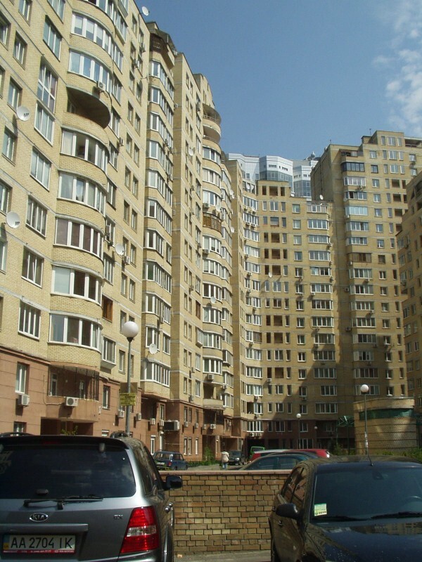 Оренда офісу 195 м², Микільсько-Слобідська вул., 2Б