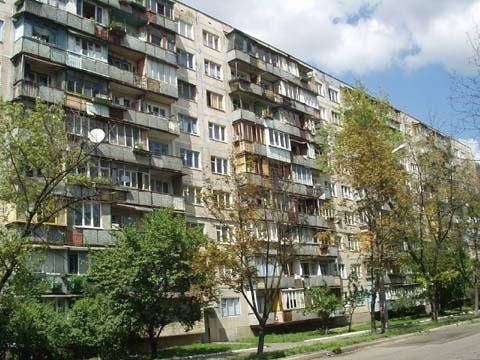 Продаж 2-кімнатної квартири 50 м², Миколи Матеюка вул., 13