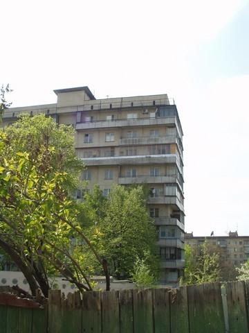 Киев, Николая Раевского ул., 11