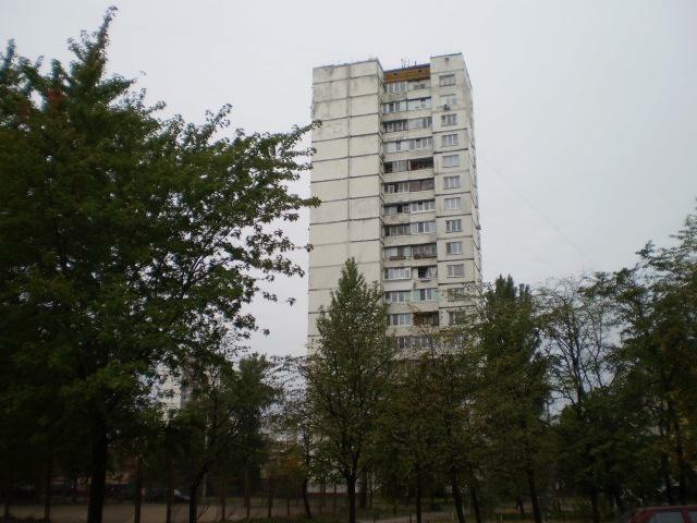 Київ, Миколи Закревського вул., 19А