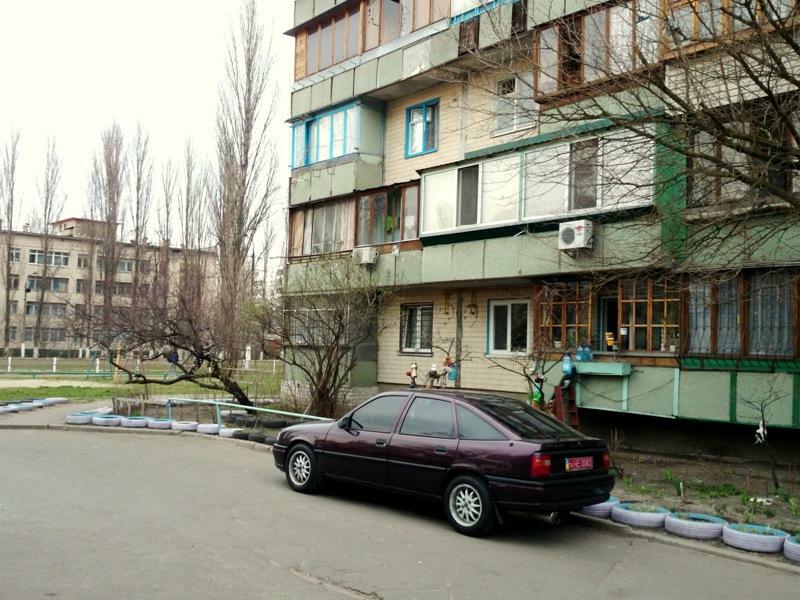 Киев, Николая Матеюка ул., 9