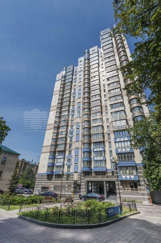 Аренда 4-комнатной квартиры 145 м², Институтская ул., 18А