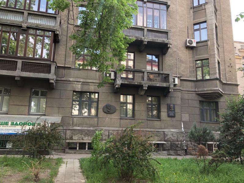 Аренда 3-комнатной квартиры 110 м², Институтская ул., 16