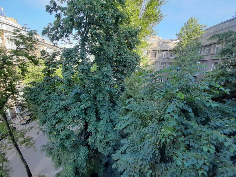 Аренда 3-комнатной квартиры 90 м², Институтская ул., 24/7