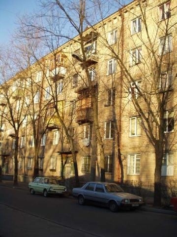 Киев, Василия Щавинского ул., 10