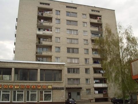 Київ, Плещеєва вул., 34