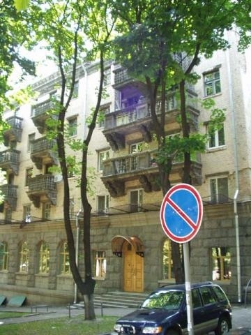 Аренда 2-комнатной квартиры 55 м², Прорезная ул., 3