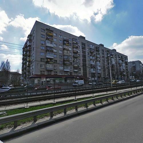 Киев, Изюмская ул., 5