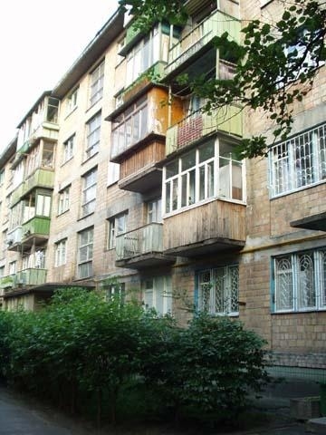 Киев, Каунасская ул., 4/1