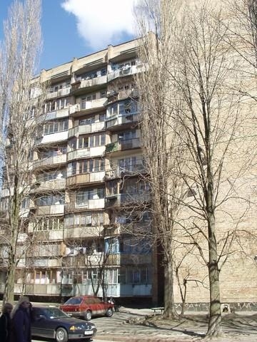 Киев, Чоколовский бул., 5/7