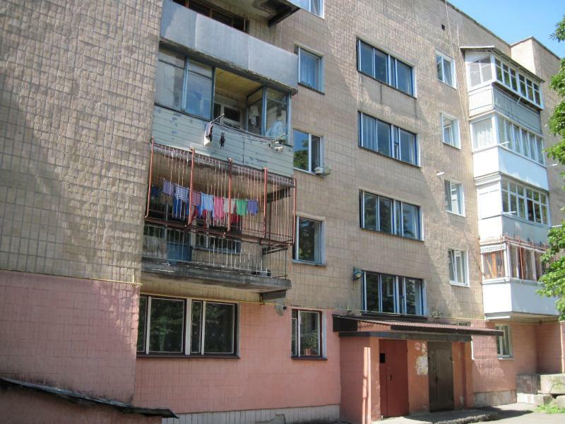 Киевская обл., Белоцерковский район, г. Белая Церковь, Курсовая ул., 18