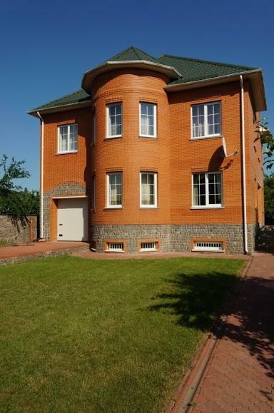 Киевская обл., Белоцерковский район, г. Белая Церковь, Речная ул., 21