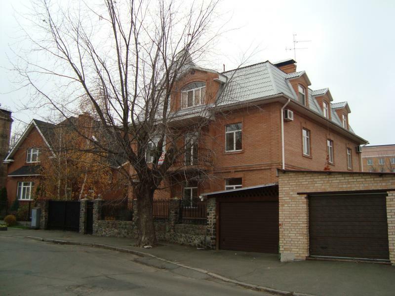 Киев, Кирпоноса ул., 17