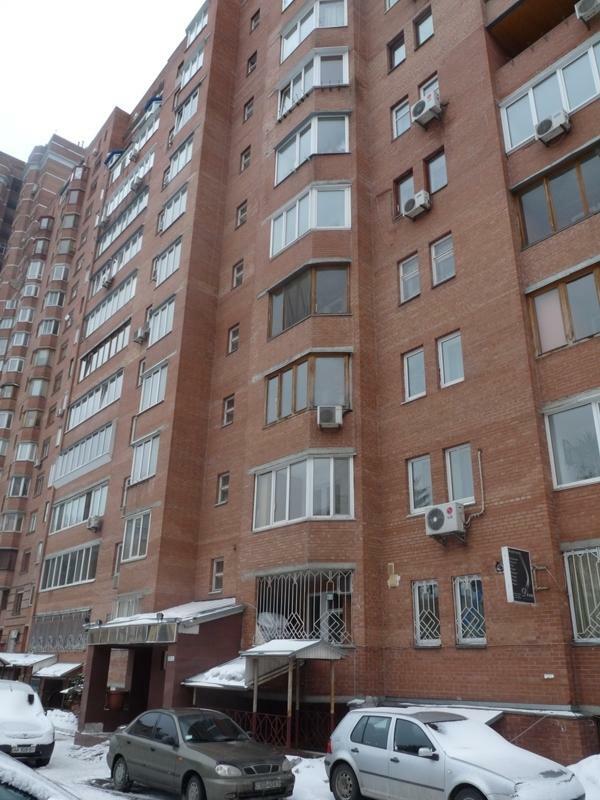 Продаж 3-кімнатної квартири 117 м², Клінічна вул., 23-25