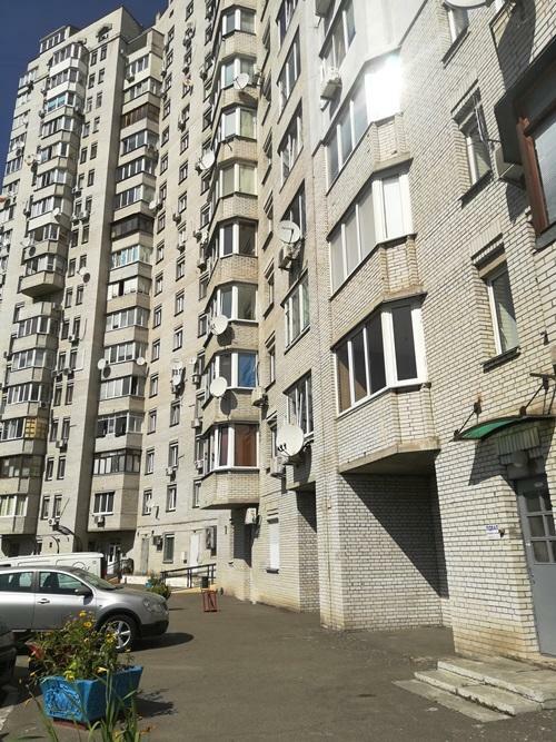 Аренда 3-комнатной квартиры 96 м², Княжий Затон ул., 11