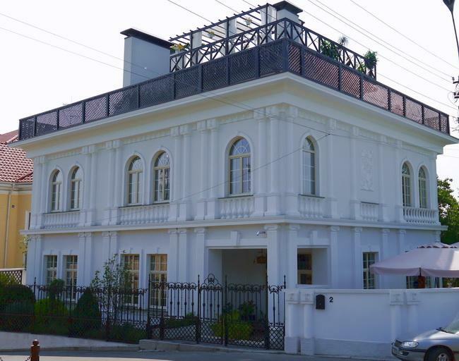 Киев, Казатинская ул., 2