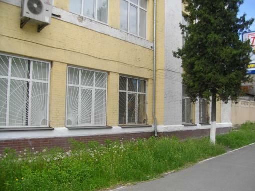 Київ, Казимира Малевича вул., 84