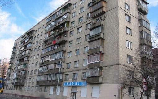 Київ, Казимира Малевича вул., 111