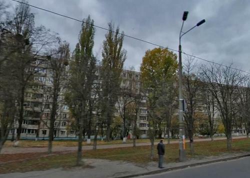 Киев, Кольцова бул., 1А