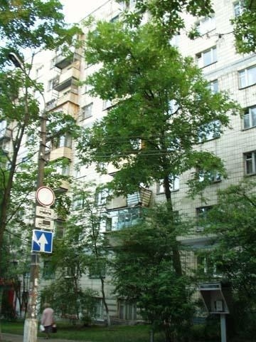 Київ, Коломийський пров., 13/23