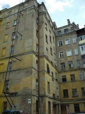 Киев, Обсерваторная ул., 8