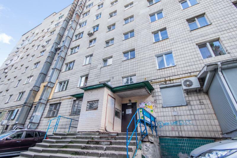 Київ, Олени Теліги вул., 41