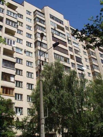 Киев, Олеся Гончара ул., 62