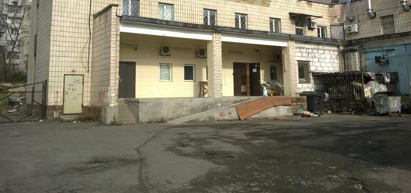 Київ, Новомостицька вул., 2