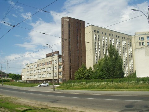 Київ, Миколи Василенка вул., 3