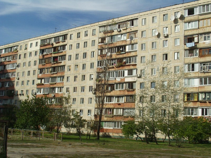 Киев, Озерная ул., 28