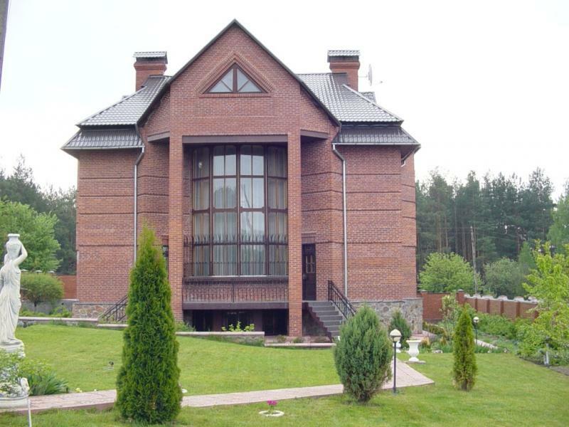 Киевская обл., Васильковский район, г. Васильков, Тракторный пер., 8А