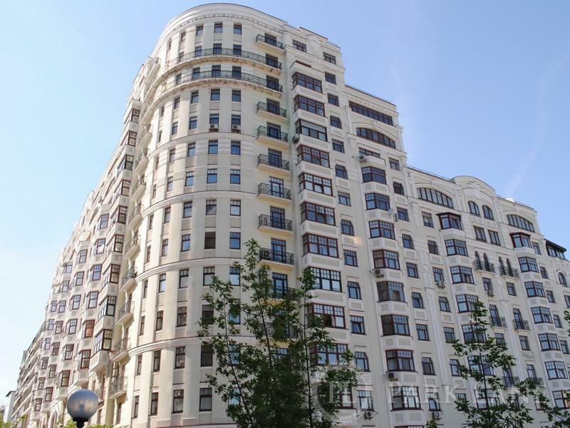 Продажа 4-комнатной квартиры 550 м², Ирининская ул., 5/24