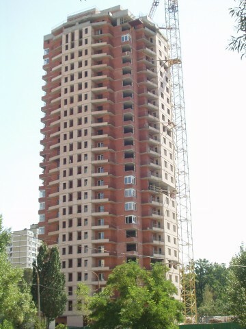 Киев, Ирпенская ул., 69Б