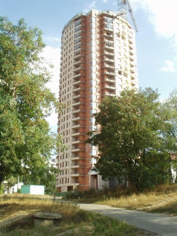 Киев, Ирпенская ул., 69Б