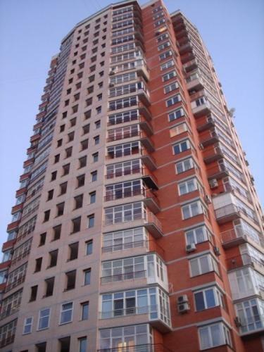 Киев, Ирпенская ул., 69Б