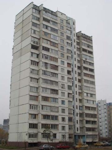 Киев, Каштановая ул., 8Б