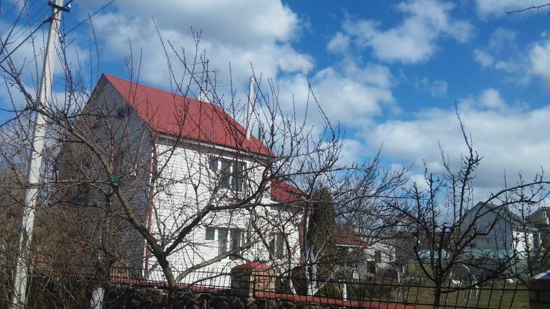 Киевская обл., Бориспольский район, с. Вишенки, Оболонская ул., 13