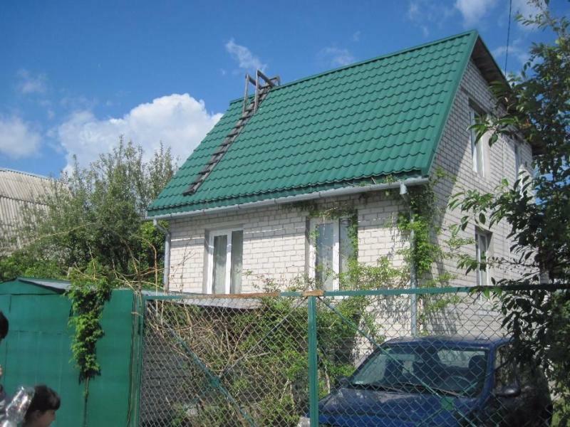 Киевская обл., Вышгородский район, с. Хотяновка, Садовая ул., 4