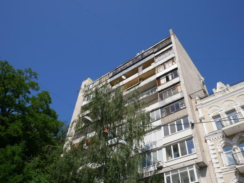 Киев, Ивана Франко ул., 3
