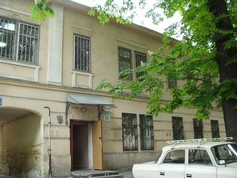 Киев, Ивана Франко ул., 26