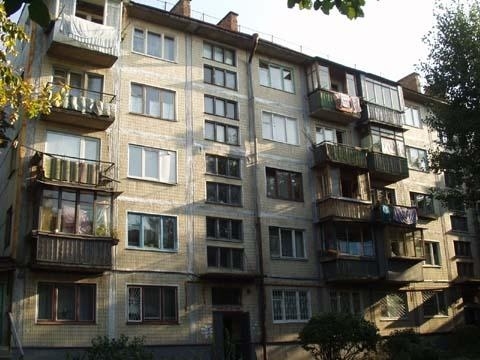 Київ, Стеценка вул., 13